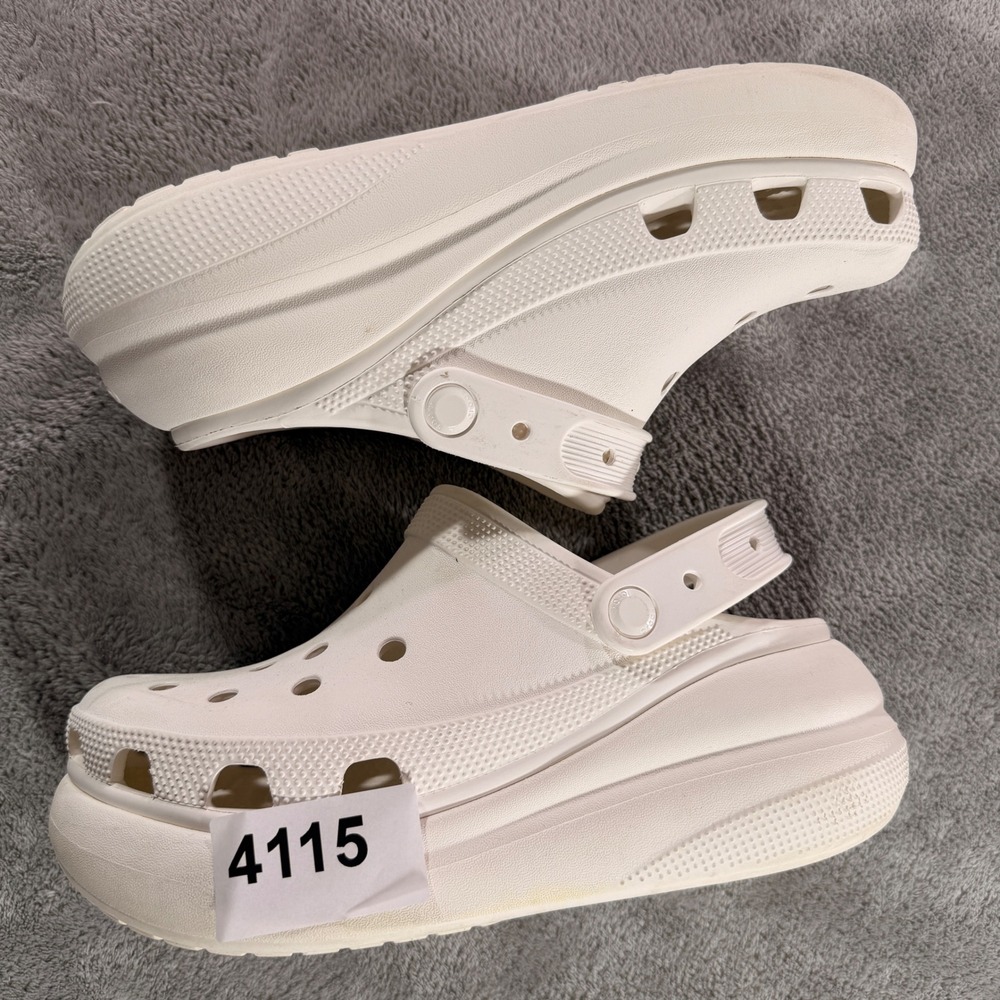 Crocs Classic Crush Clog Women Size 9 White Platform Comfort Sandals 207521